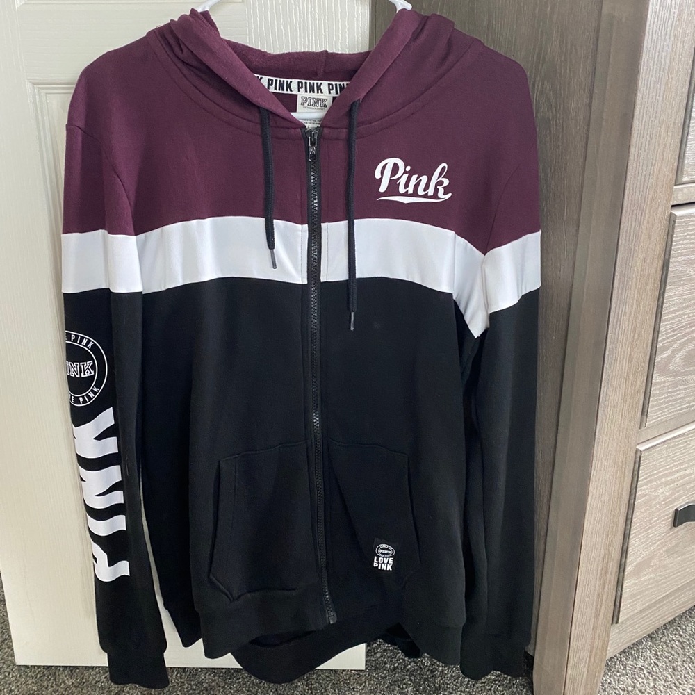 Victoria’s Secret Pink zip up hoodie sz Small